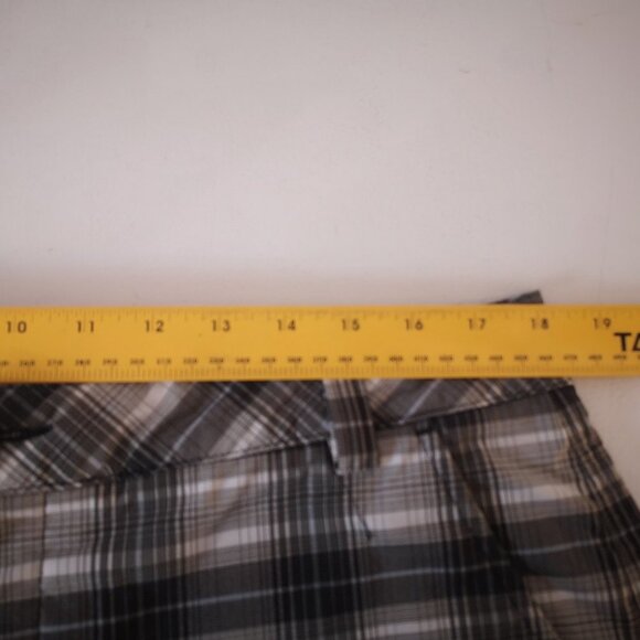 Puma Sport Lifestyle Men's Plaid Golf Shorts - Picture 11 of 11